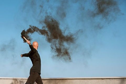 מדבר שקר תרחק